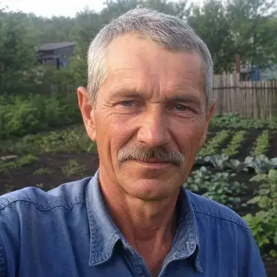 Агроном Микола Стецюк