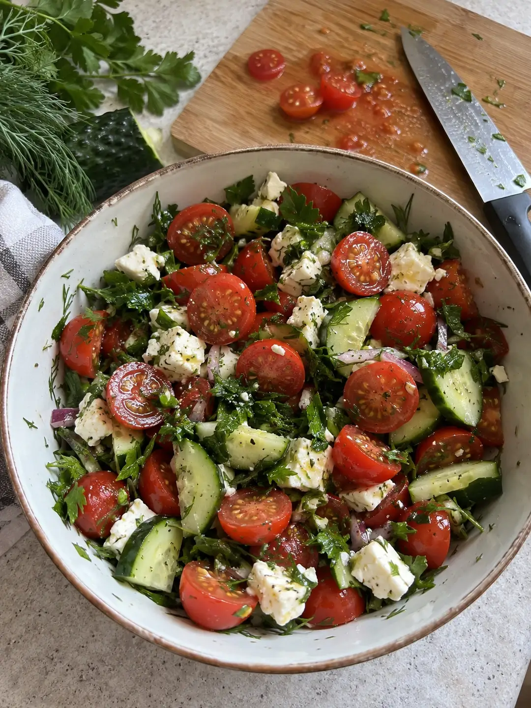 Прямо в салат
